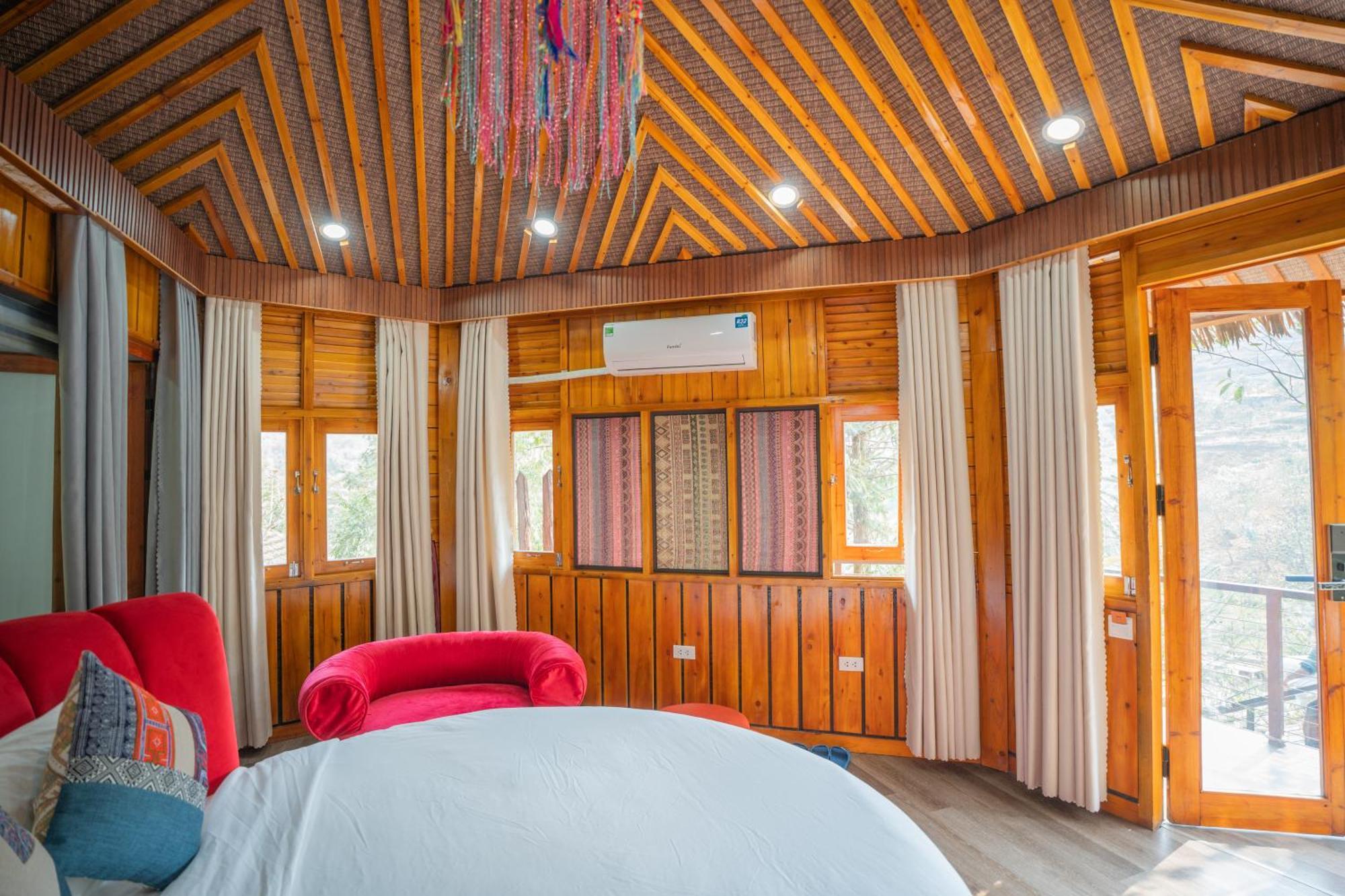 Sinai Bungalow & Hotel Sapa Exteriör bild